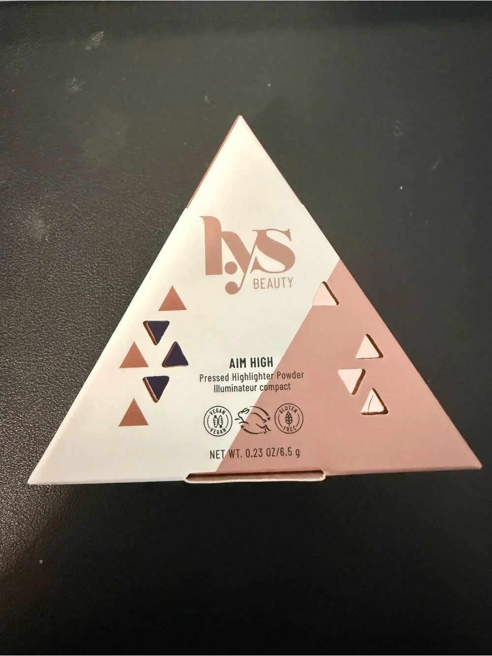 Lys aim high pressed highlighter- genuine‎ nib
